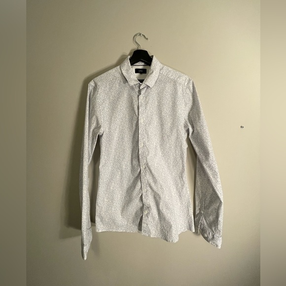 White shirt with blue and red stains - Picture 1 of 3